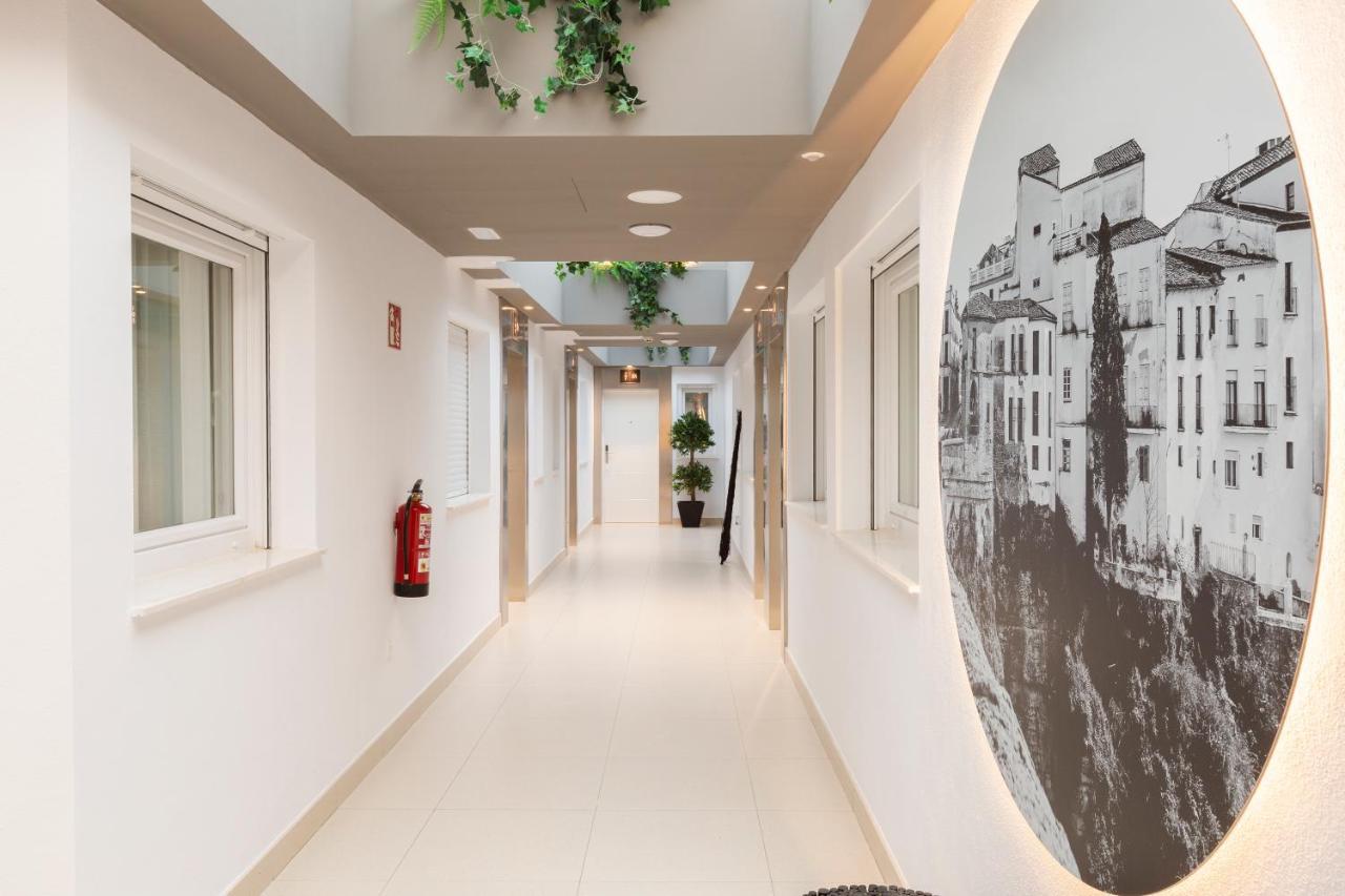 Apartamentos Martalia Arenal ロンダ エクステリア 写真